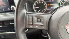 Nissan Qashqai 1.3 DiG-T MH Acenta Premium 5dr Petrol Hatchback